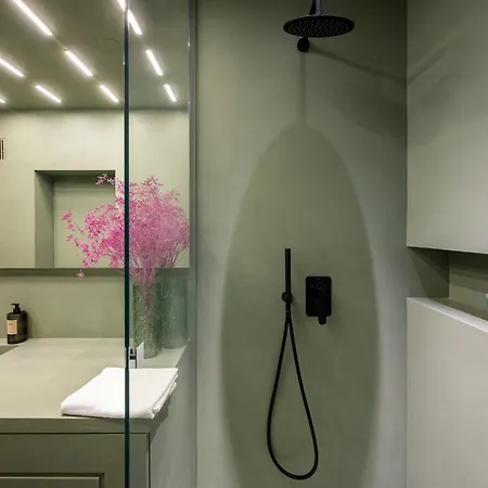 Mennica Luxury Varsó