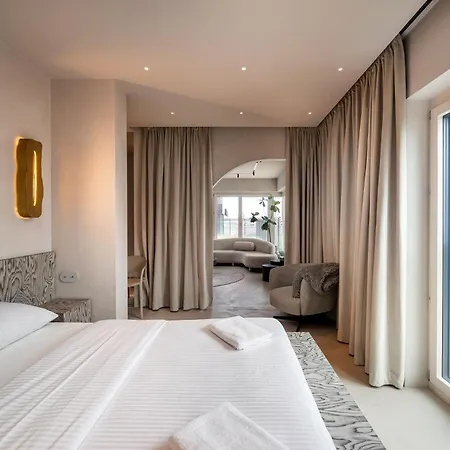 Mennica Luxury *