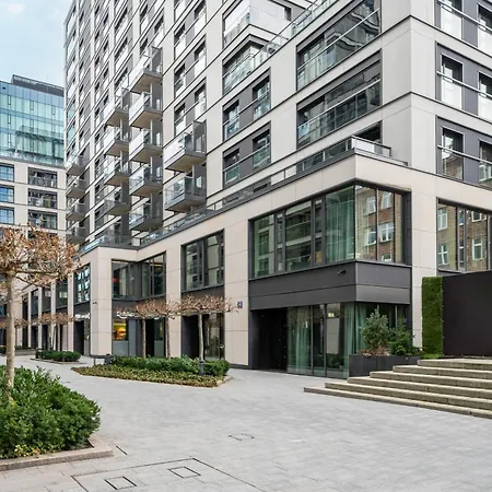 Mennica Luxury Apartman *